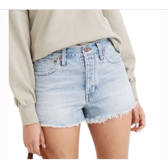Madewell Pants - Madewell Women’s Relaxed Denim High Rise Cutoff Shorts Raw Edge Size 26 EUC